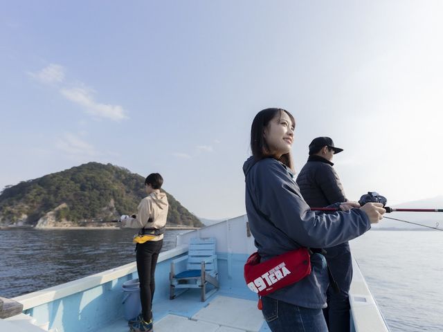 遊漁船 伸