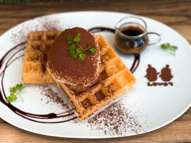 LOVOTストア&カフェ