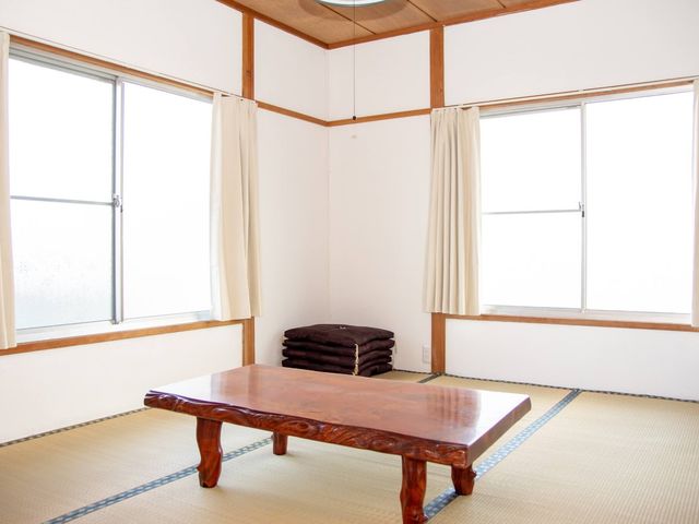 和室が3部屋(6畳×2、4.5畳×1)_一棟貸しの宿さくら