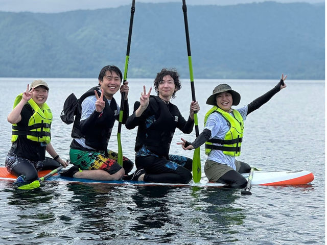 仲間同士で
イェーイ_青森サップ・ドッグサップスクール