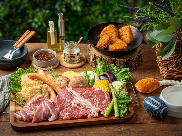 ステーキBBQを雄大な浅間山を眺めながら楽しむ_浅間山キャンプ場