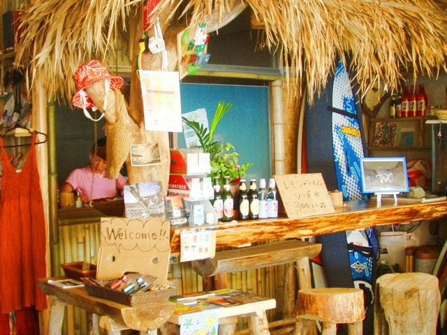 ビーチワルンハダシ