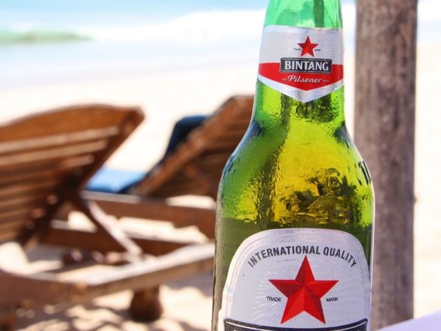 ビーチワルンハダシ