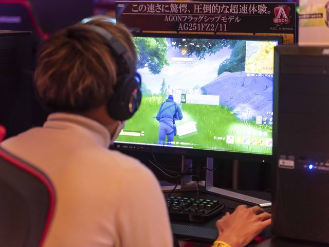 プロゲーマーが実際に使っているゲーミングPCで遊べます。すべてがゲームに特化した環境で、人気タイトルをプレイしてみよう!_REDEE 北九州イノベーションセンター店