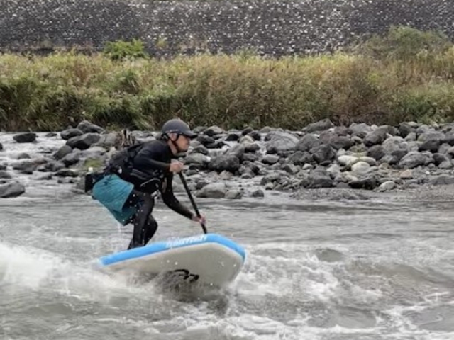 川でのRiverSUP!!急流を下る爽快感は最高です☆湖でSUPの基礎をしっかり身に付けトライしてみましょう(^^)_Sun'S UP