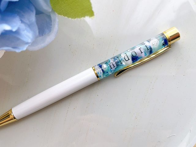 透けないバラでつくるハーバリウムボールペン_Amitie