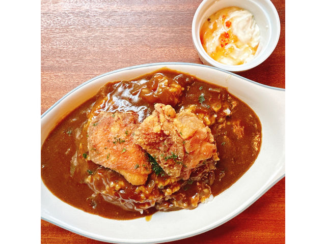 カレーもお選び頂けます。トッピングも選べるのがうれしい!_CAFE&SPA chest