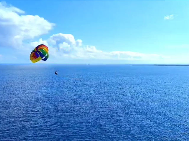 久高島VIVAパラセーリング