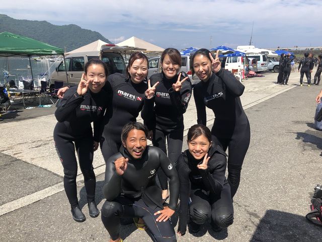 SUNla伊豆でダイビングライセンスを取得した講習生_SUNla伊豆ダイビング(サンライズ)