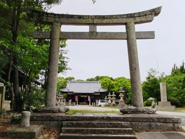 平見神社