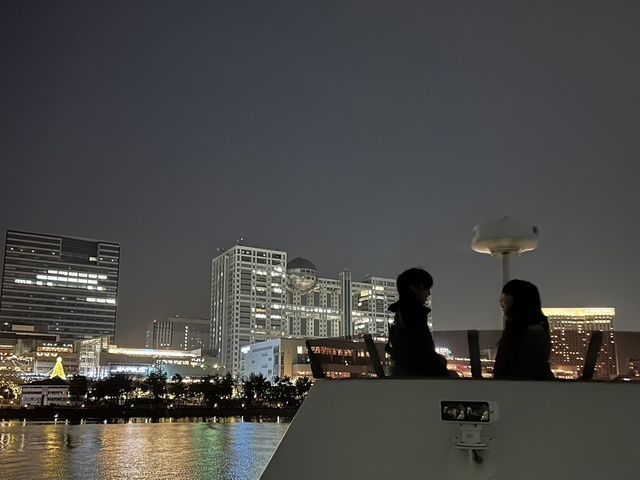 Bowline Knot Cruising