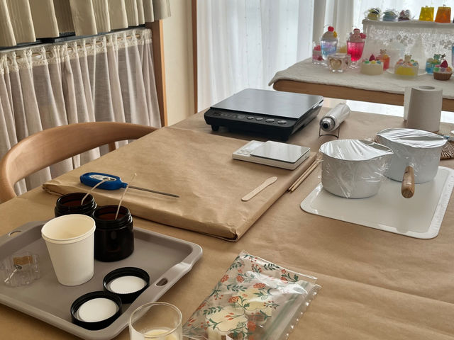 丁寧に準備をしお客様をお待ちしています。_元小学校の先生が教えるキャンドル教室 with candle