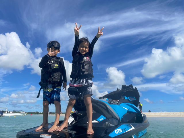 ユニの浜と子供たち_宮古島マリンガイド白ひげ