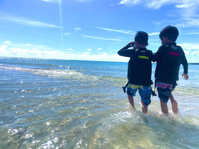 幻の島『ユニの浜』が現れる直前。
子供でも安全に遊ぶことができます^_^_宮古島マリンガイド白ひげ