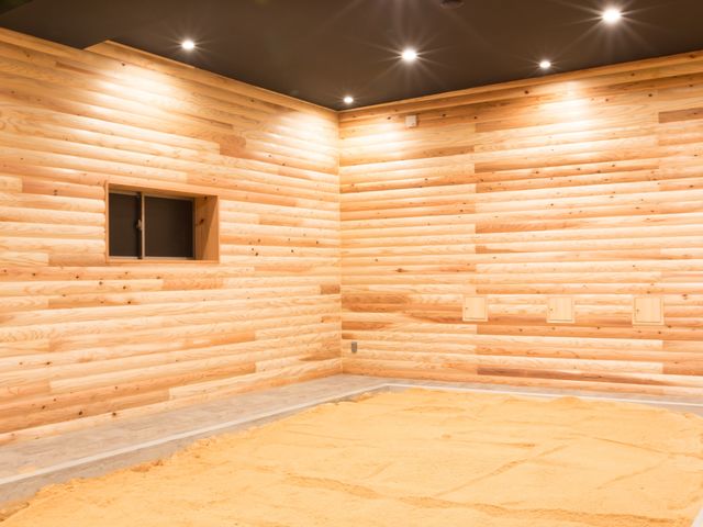 酵素風呂浴室内_金剛山麓酵素風呂 大地