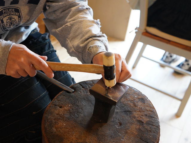 普段馴染みのない金属の加工を手軽にお楽しみいただきます。_ATELIER SIMO