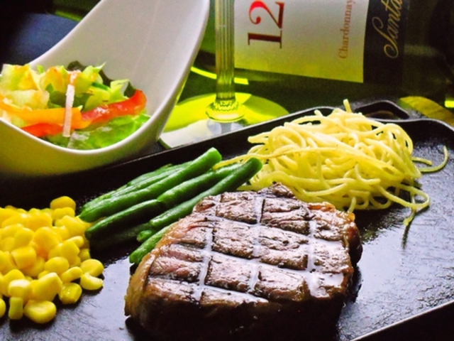 洋食 ステーキ いまいの写真1