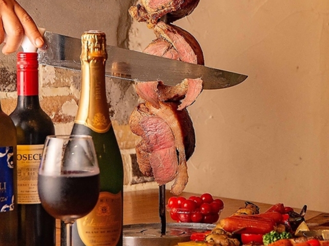 アジアン洞窟DINING MoMo Caveの写真1