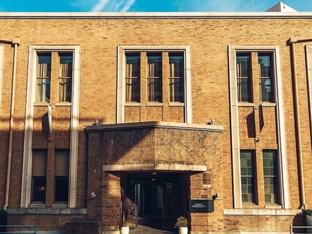 姫路モノリスの写真1