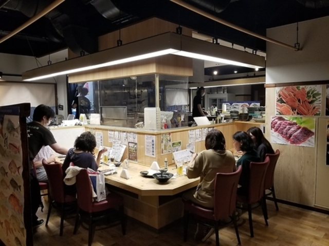 海鮮うまいもの酒場 魚すゞの写真1