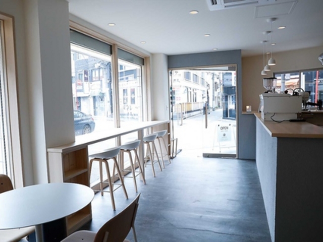 UNI COFFEE ROASTERY 横浜岡野店の写真1