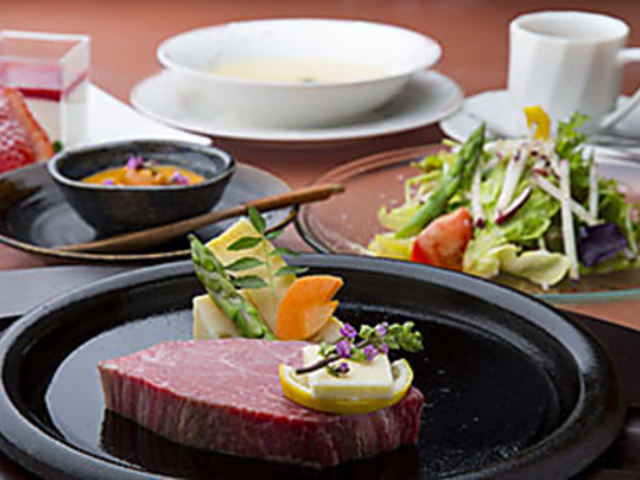 グルメ吉翔の写真1