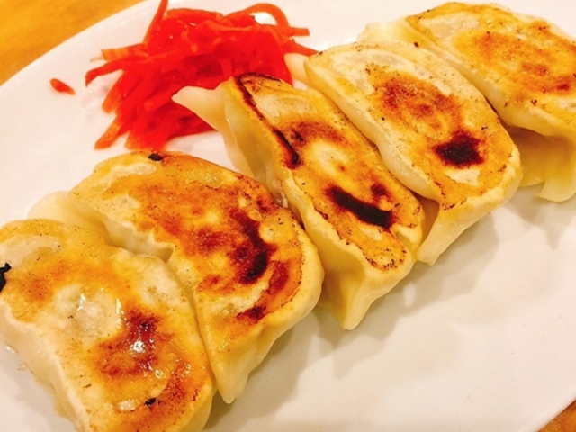 大衆餃子酒場 NOBORUの写真1