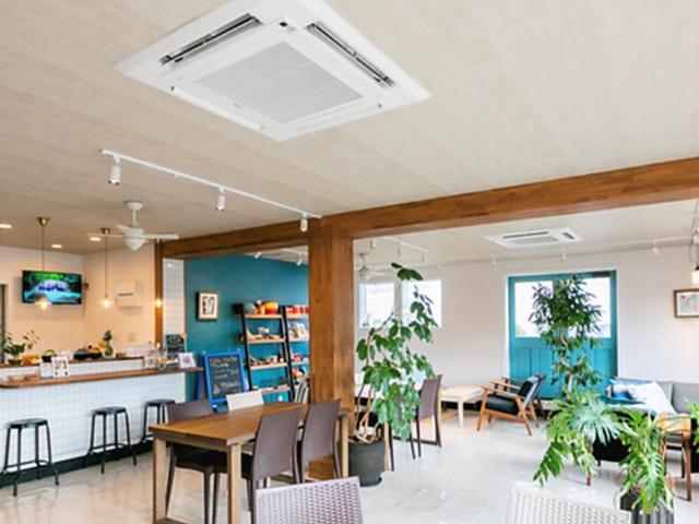 タイ料理カフェ ソイソムの写真1