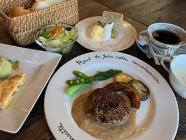 カフェ&レストラン hanakago はなかごの写真1