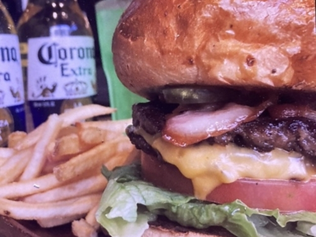 HAMBURGER DINER BLUE PLANET ブループラネットの写真1