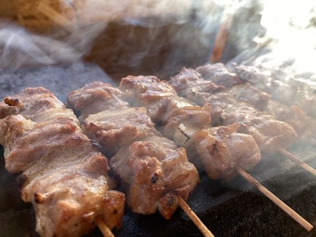 焼き鳥 まるしんの写真1
