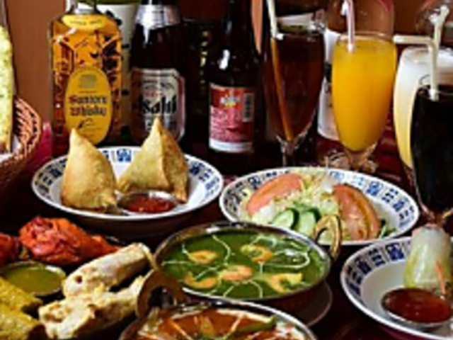 インドダイニングスクーン鴨方店の写真1