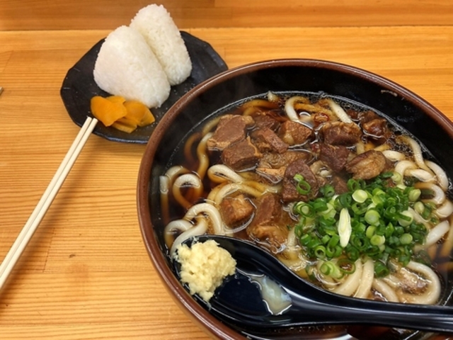 どぎどぎ肉うどん だるまやの写真1