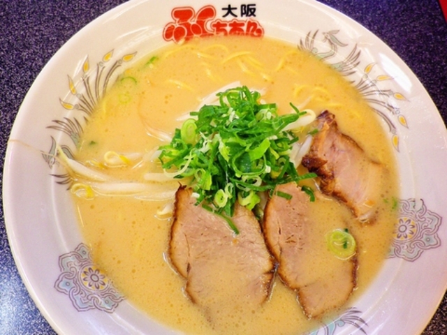 大阪 ふくちぁんラーメン 貝塚店の写真1