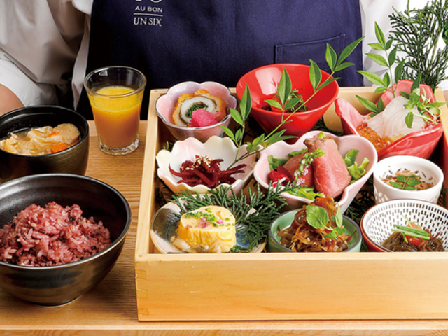 おぼん食堂 16の写真1