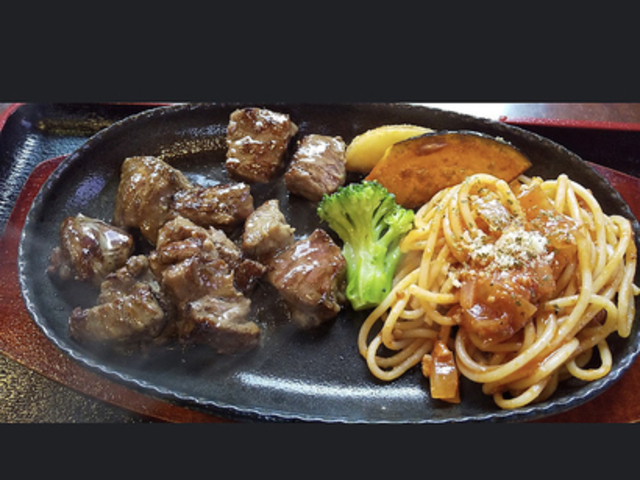 炭火焼 もみじの写真1