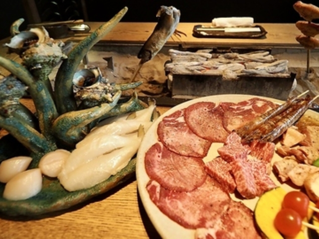 囲炉裏 紅 池下本店の写真1