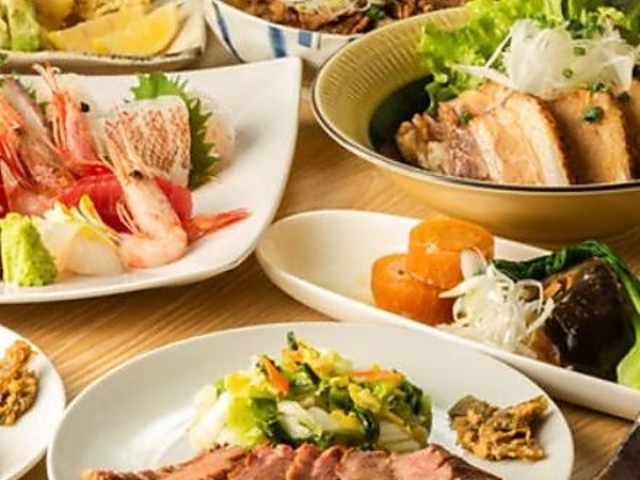 利久食堂 イオンモール橿原店の写真1