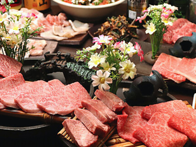 最強焼肉カスミ 大塚店の写真1