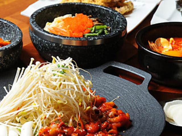 韓国焼肉 ククク 大島3号店の写真1