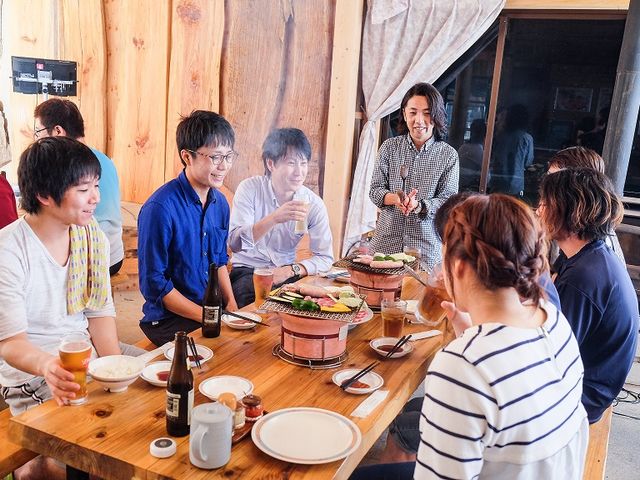 BBQ体験の様子※1テーブル現在4名様までです_モンヴェール農山