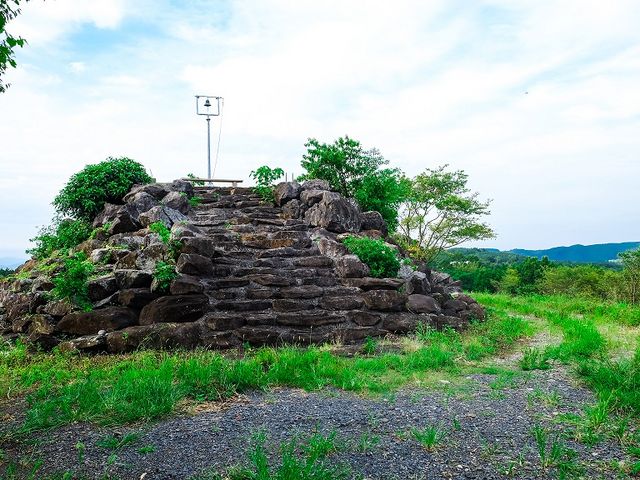 社長手造りの展望台_モンヴェール農山