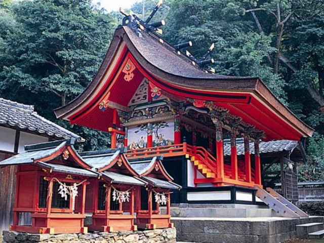且来八幡神社の写真1