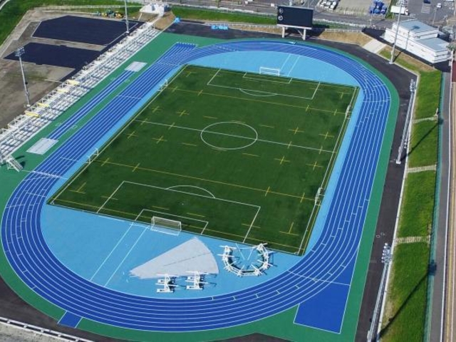 三郷市陸上競技場(セナリオハウスフィールド三郷)の写真1