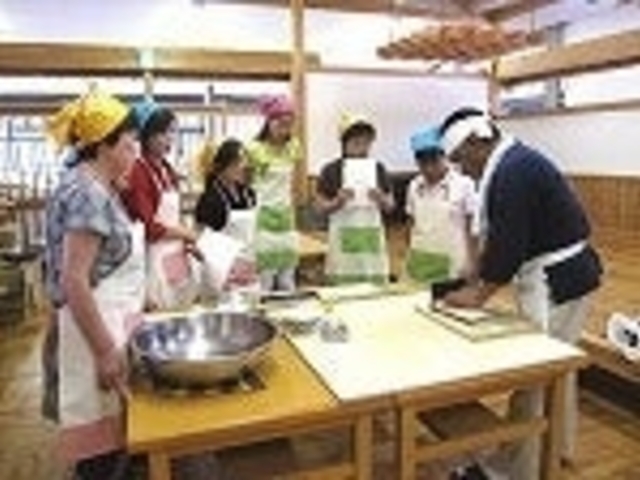 あおきふるさと体験館・農産物直売所の写真1