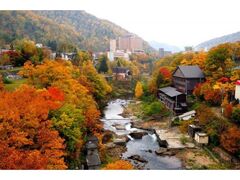 定山渓温泉「五大紅葉」の写真1