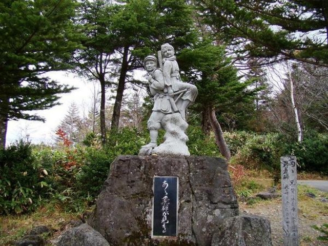 野麦峠「あゝ野麦峠」の記念碑付近の夕日