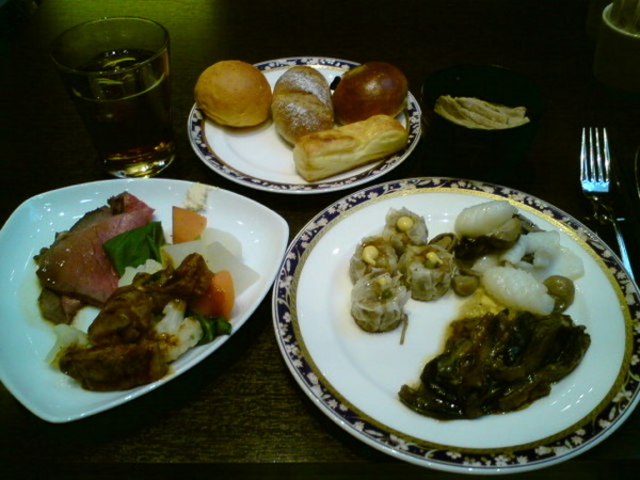 LUXE DINING HAPUNA(リュクスダイニング ハプナ)