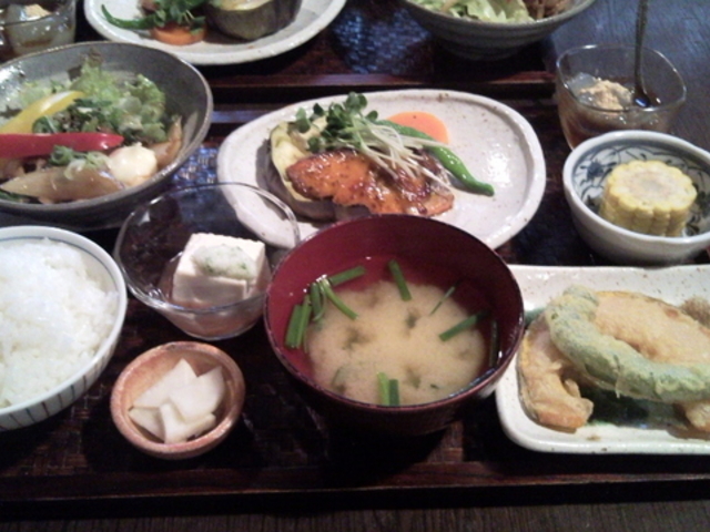 ここら屋 御幸町本店