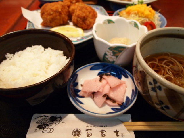 イガメンチ定食_菊富士